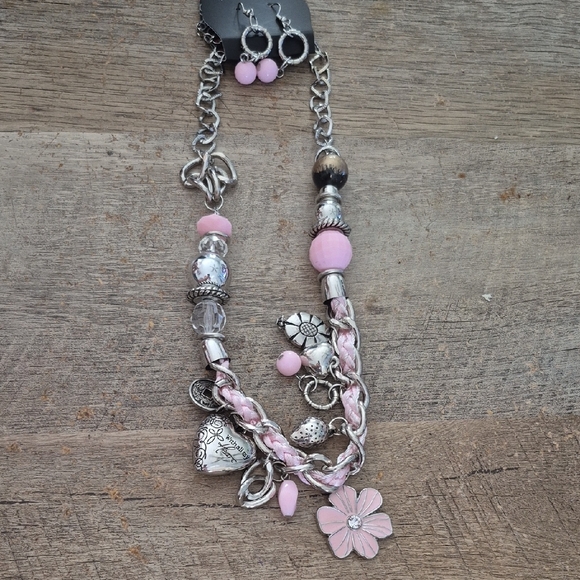 Paparazzi Silver and Pink Necklace with Beaded Accents - Picture 2 of 3
